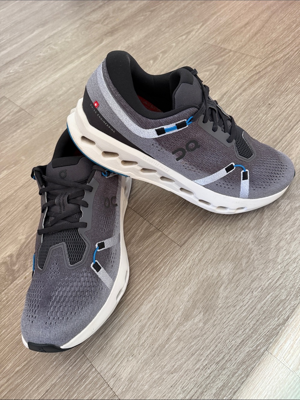 On  On Black/Malibu Cloudsurfer 2 Men's Running Shoes Running Gray